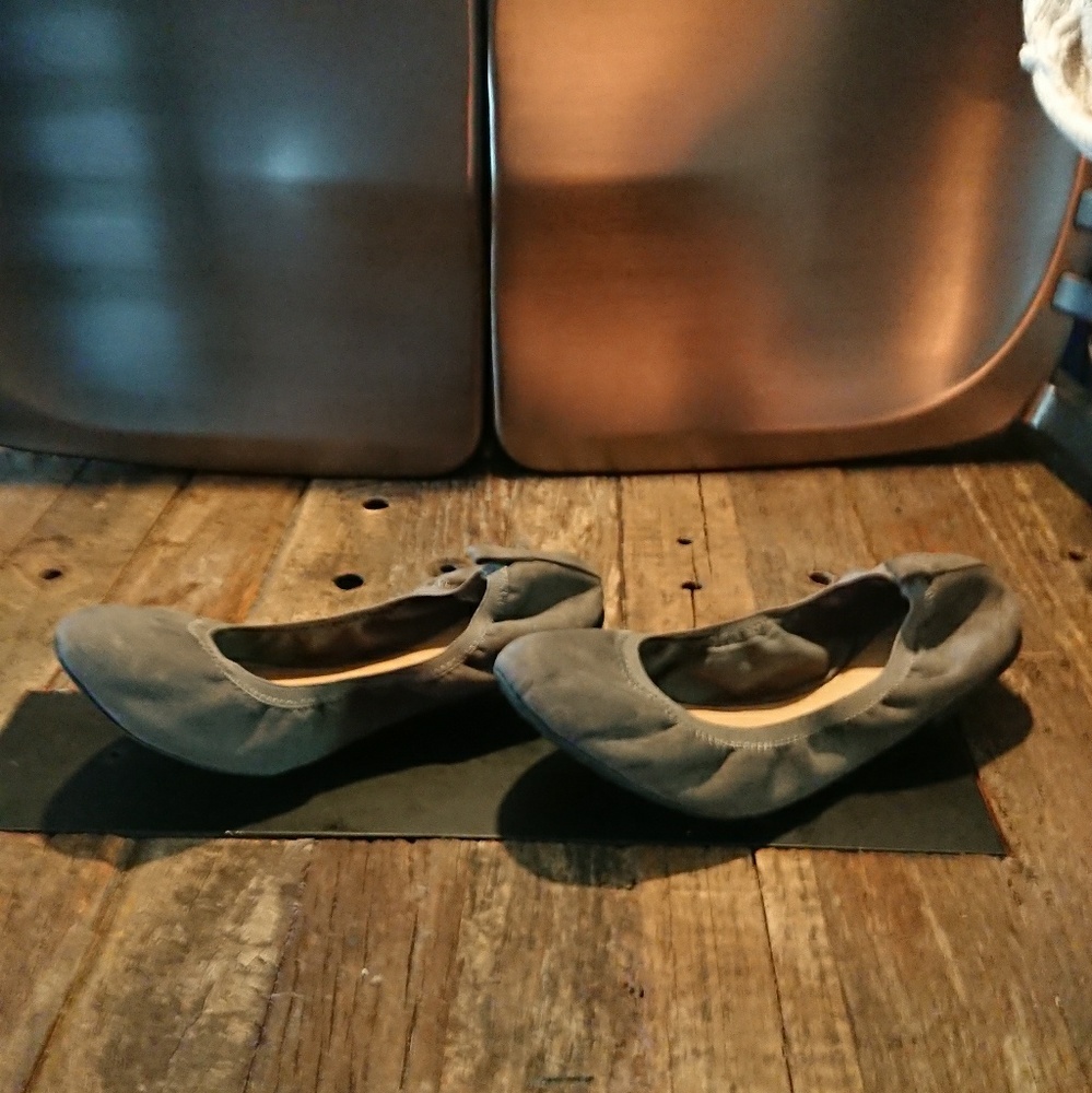 Torrid grey ballet slipper. Worn once